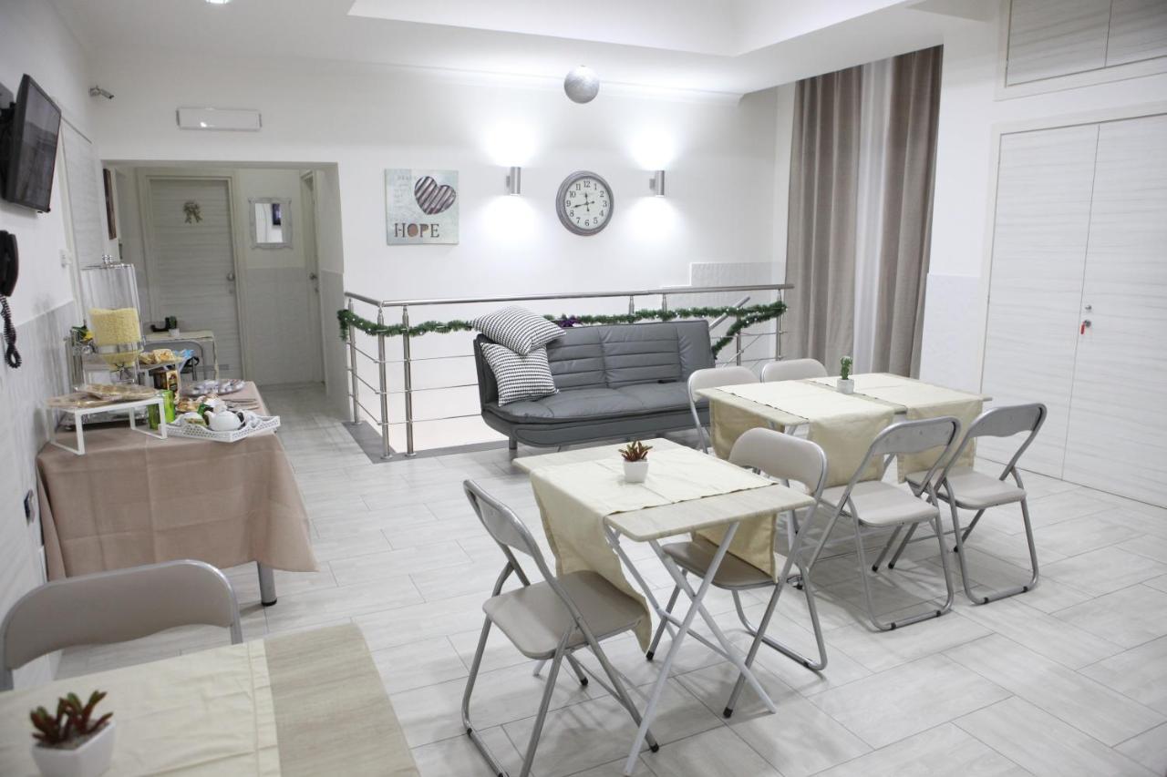 נאפולי Albergo Casablanca מראה חיצוני תמונה